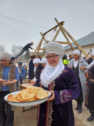 "Кут толгон Нооруз"